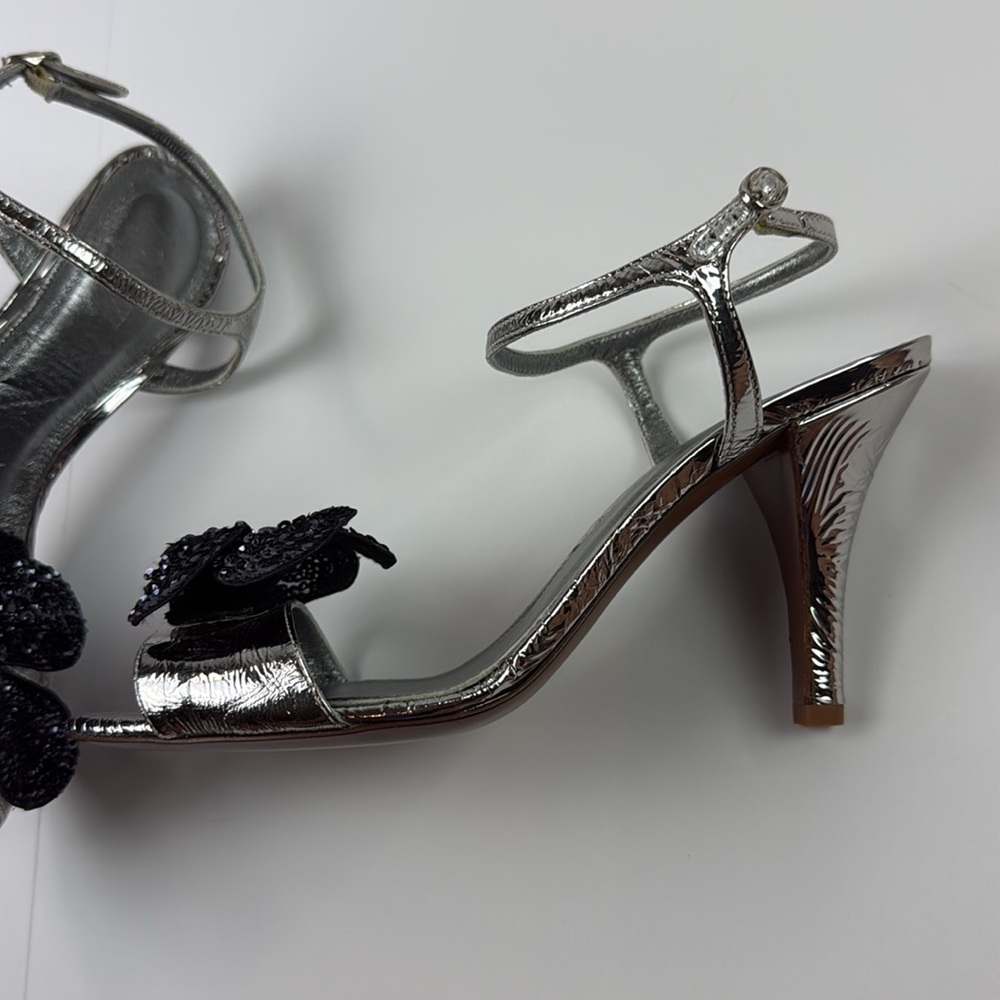 New J.Crew Collection Italian silver sandal heels with navy sequin flower - Picture 3 of 8